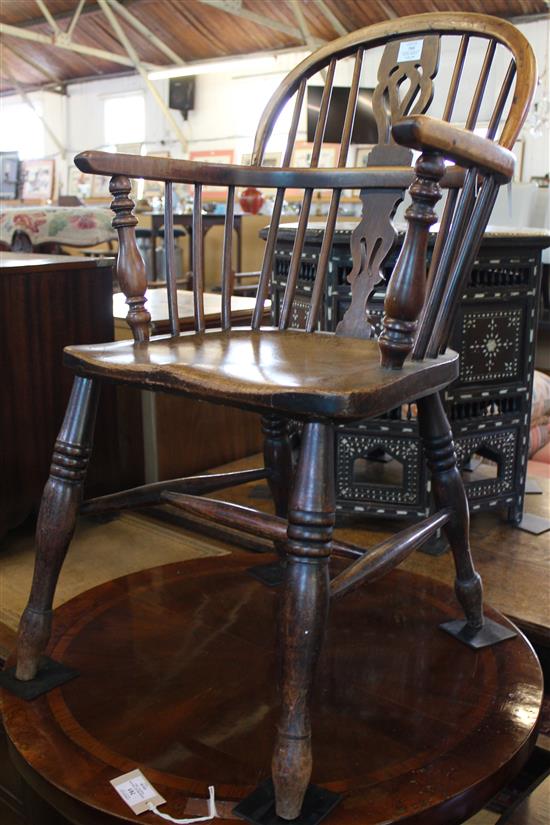 Victorian yew and elm Windsor armchair